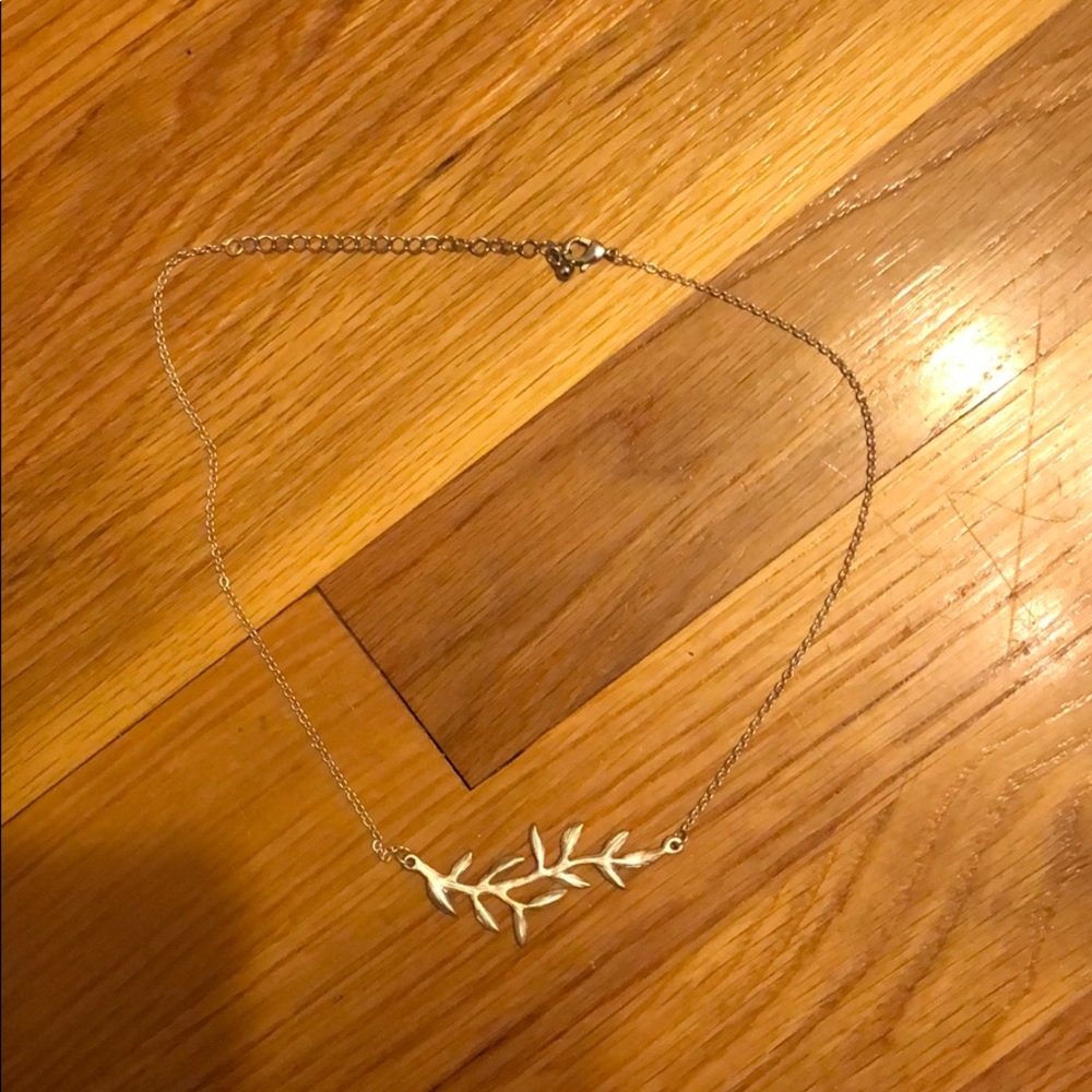 Silver leaf necklace